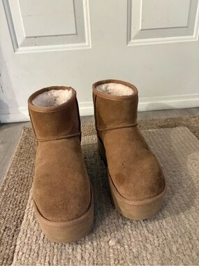 UGG Chestnut Suede Platform Short Boots